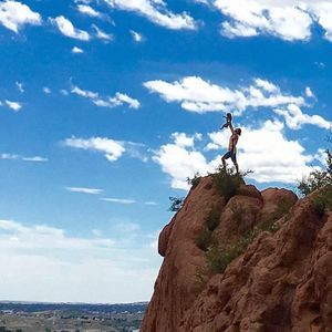 Meet your Posher, Avery